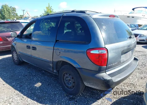 2002 Chrysler Voyager из США, поврежденный, VIN 1C8GJ25B02B668842